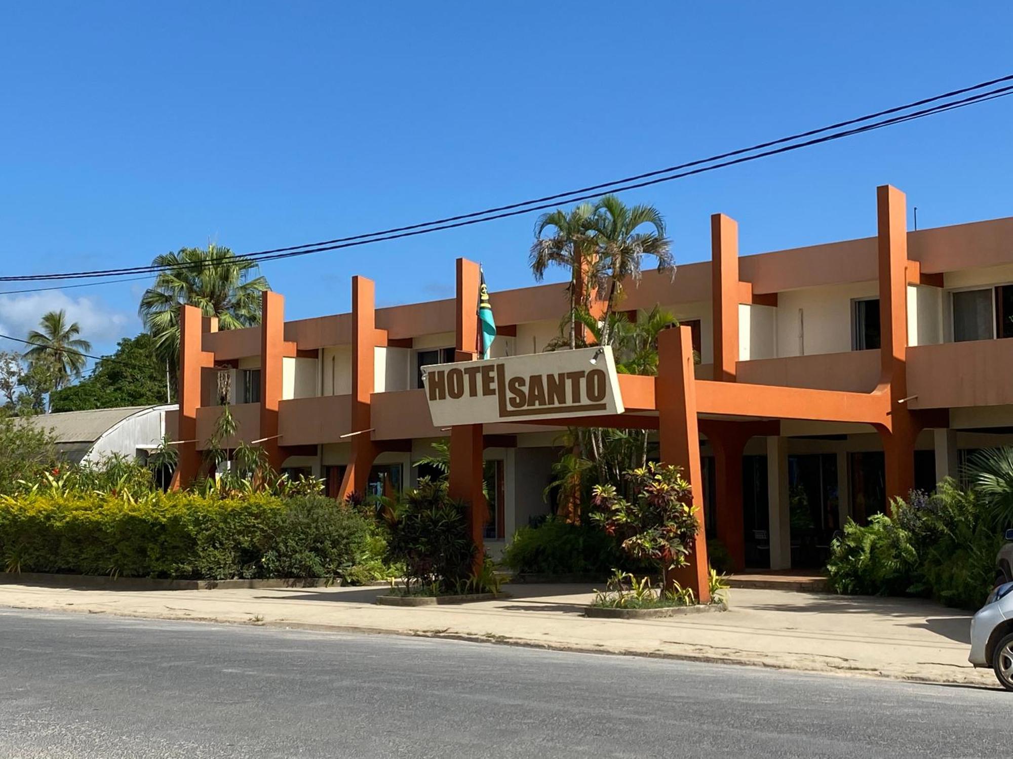 Hotel Santo Vanuatu Luganville Exterior foto